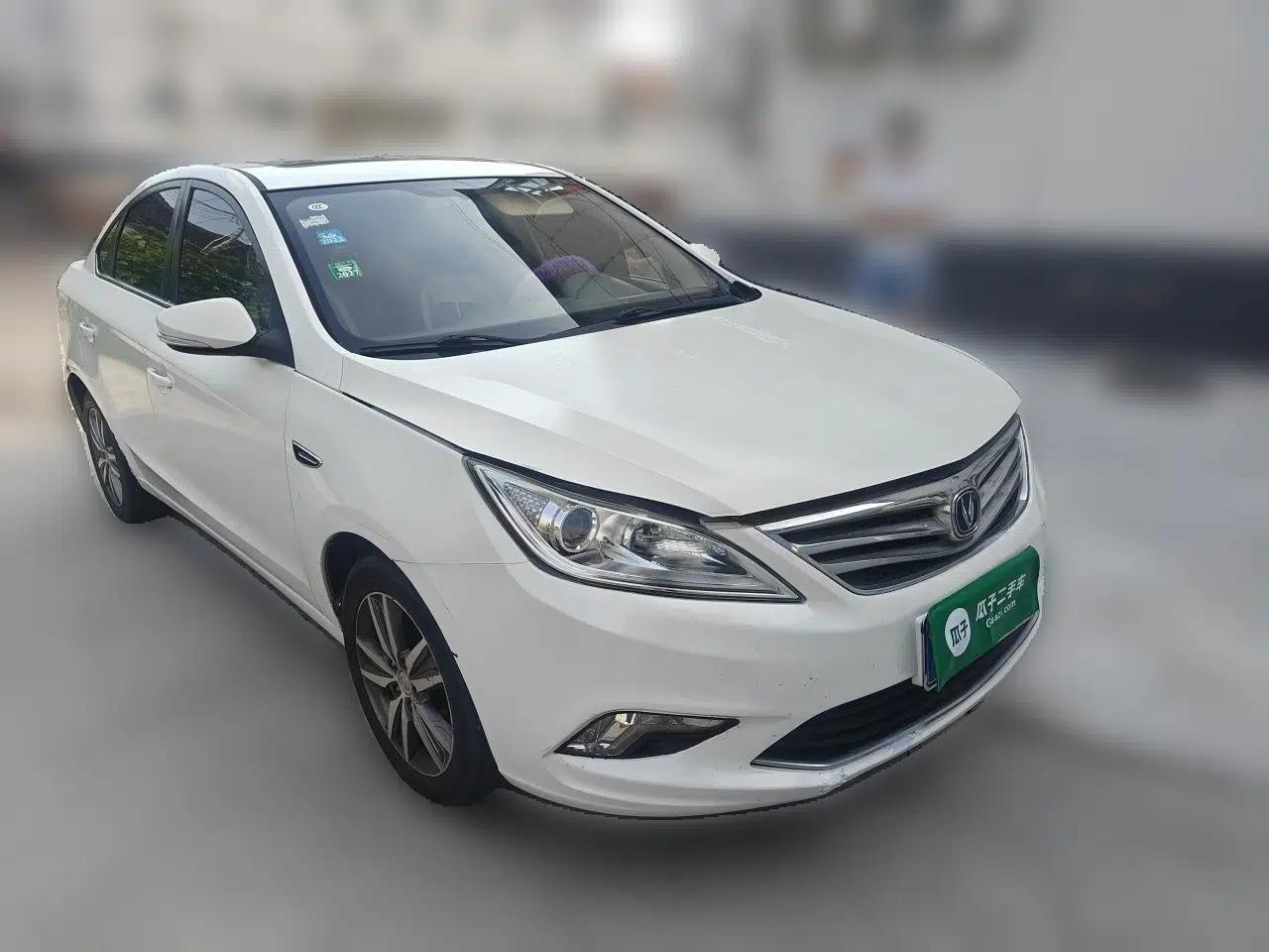 CHANGAN Eado 2015 1.6L Manual Luxury Model China IV Standard — миниатюра 3