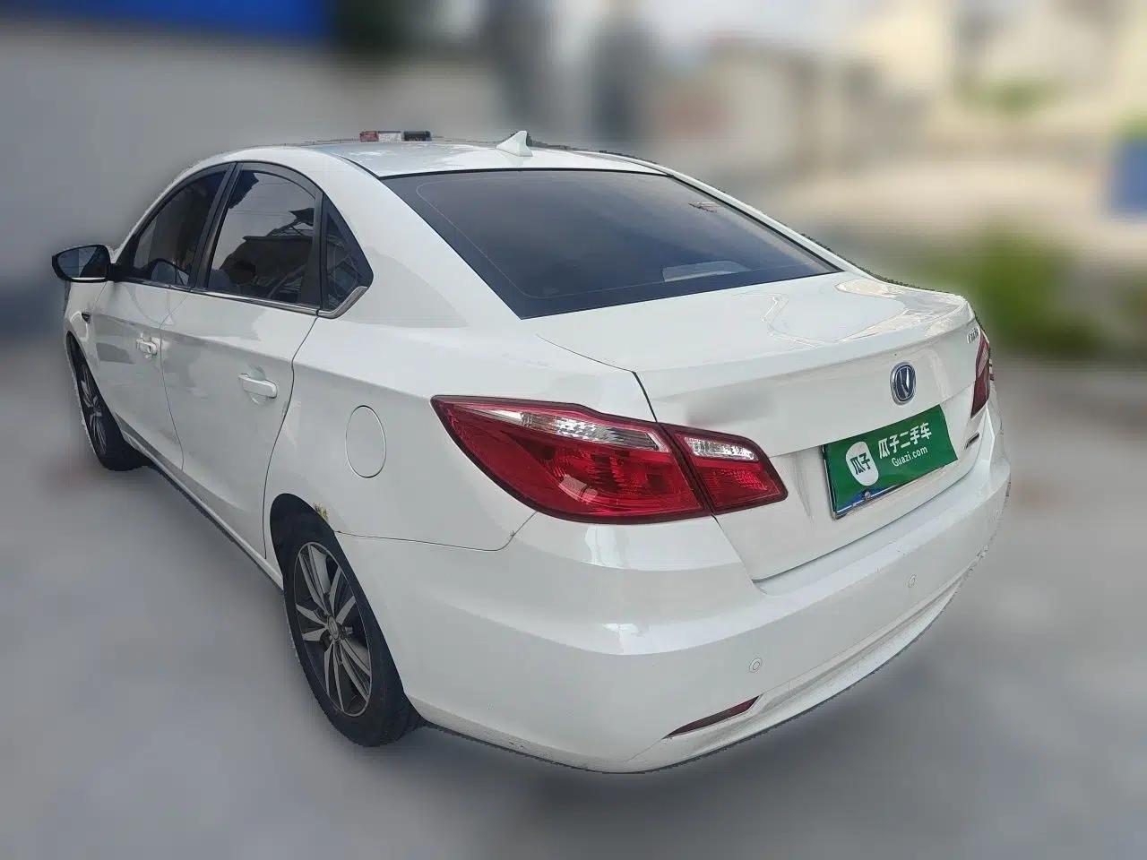 CHANGAN Eado 2015 1.6L Manual Luxury Model China IV Standard — миниатюра 4