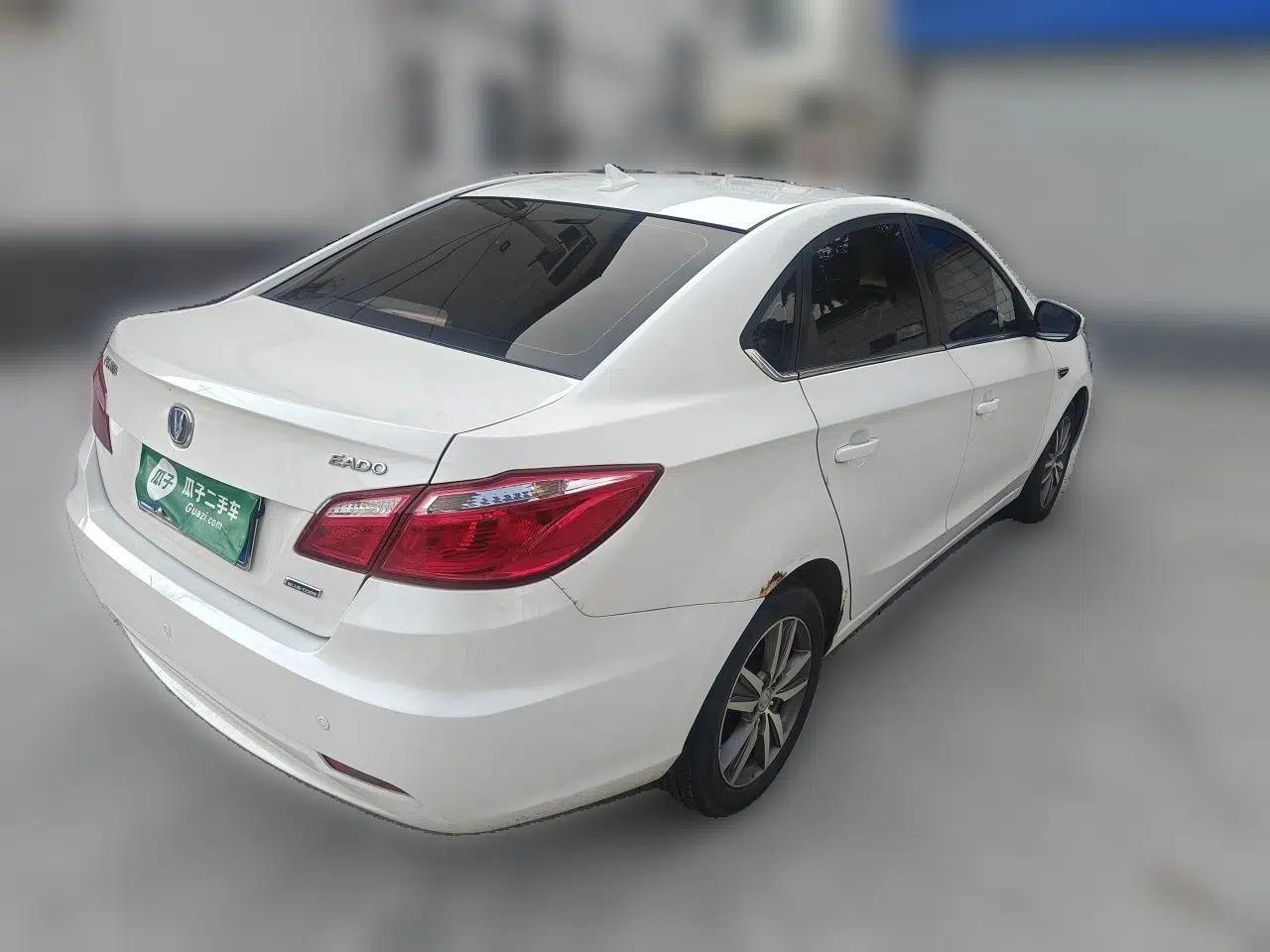 CHANGAN Eado 2015 1.6L Manual Luxury Model China IV Standard — миниатюра 6