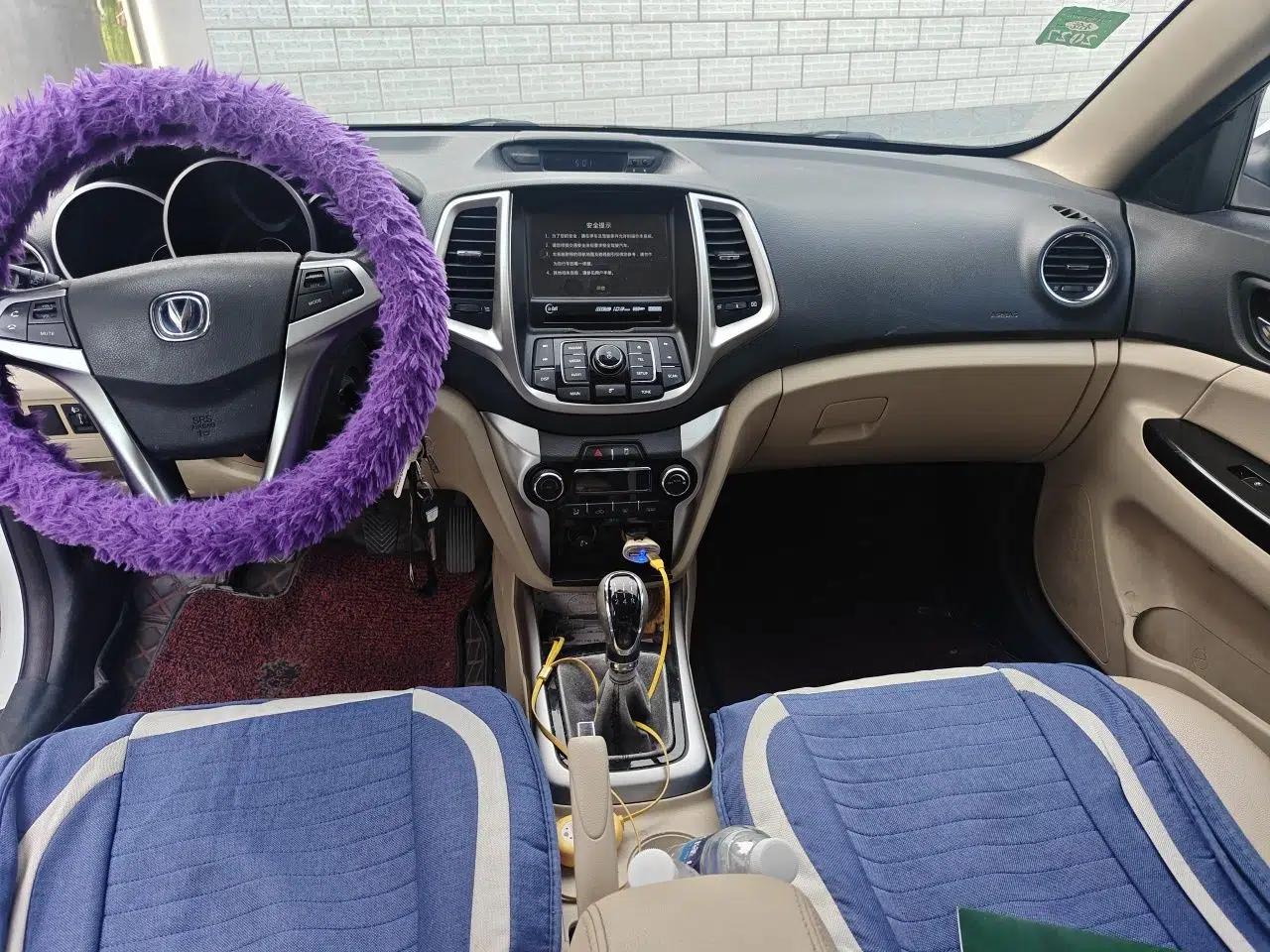 CHANGAN Eado 2015 1.6L Manual Luxury Model China IV Standard — миниатюра 9