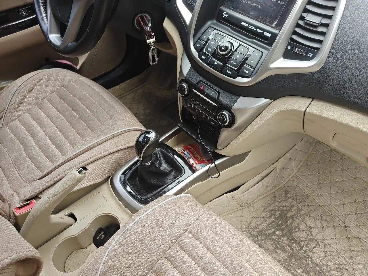 CHANGAN Eado 2015 1.6L Manual Luxury Model China IV Standard — миниатюра 14