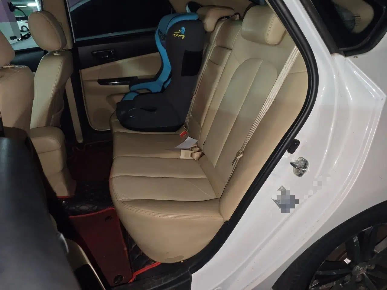 CHANGAN Eado 2015 1.6L Manual Luxury Model China IV Standard — миниатюра 17