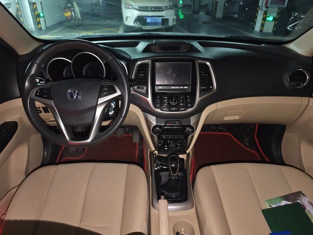 CHANGAN Eado 2015 1.6L Manual Luxury Model China IV Standard — миниатюра 9