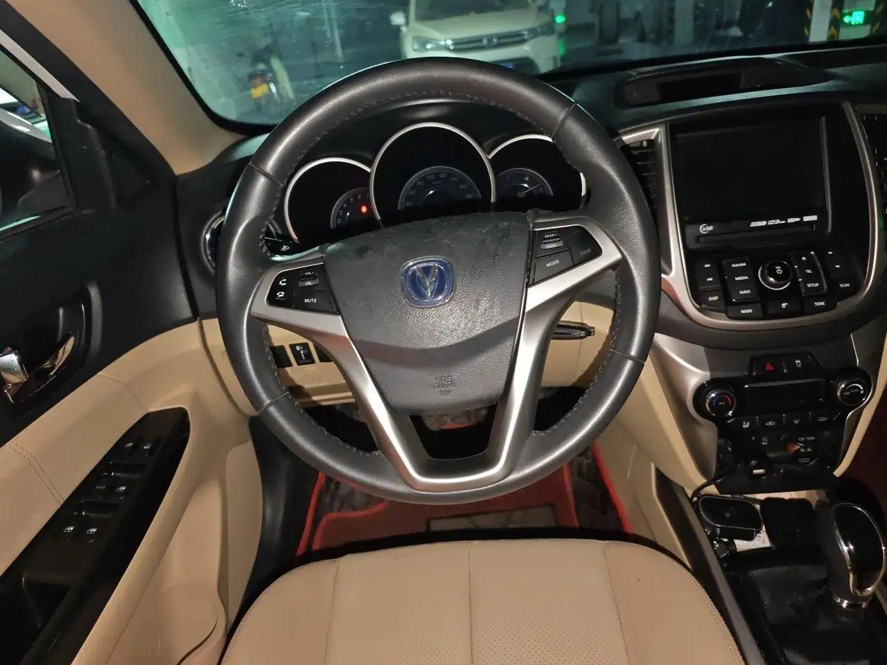 CHANGAN Eado 2015 1.6L Manual Luxury Model China IV Standard — миниатюра 10