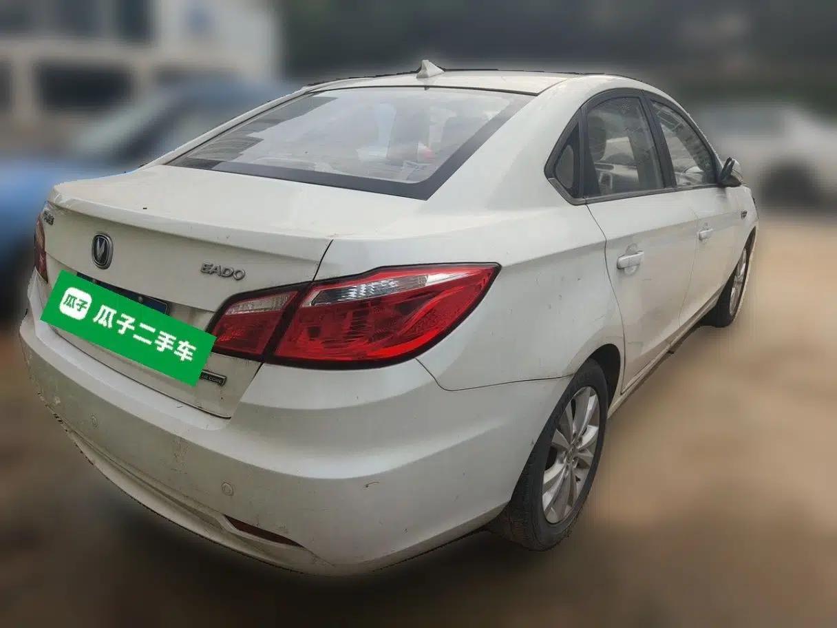 CHANGAN Eado 2014 1.6L Manual Luxury Model — миниатюра 6