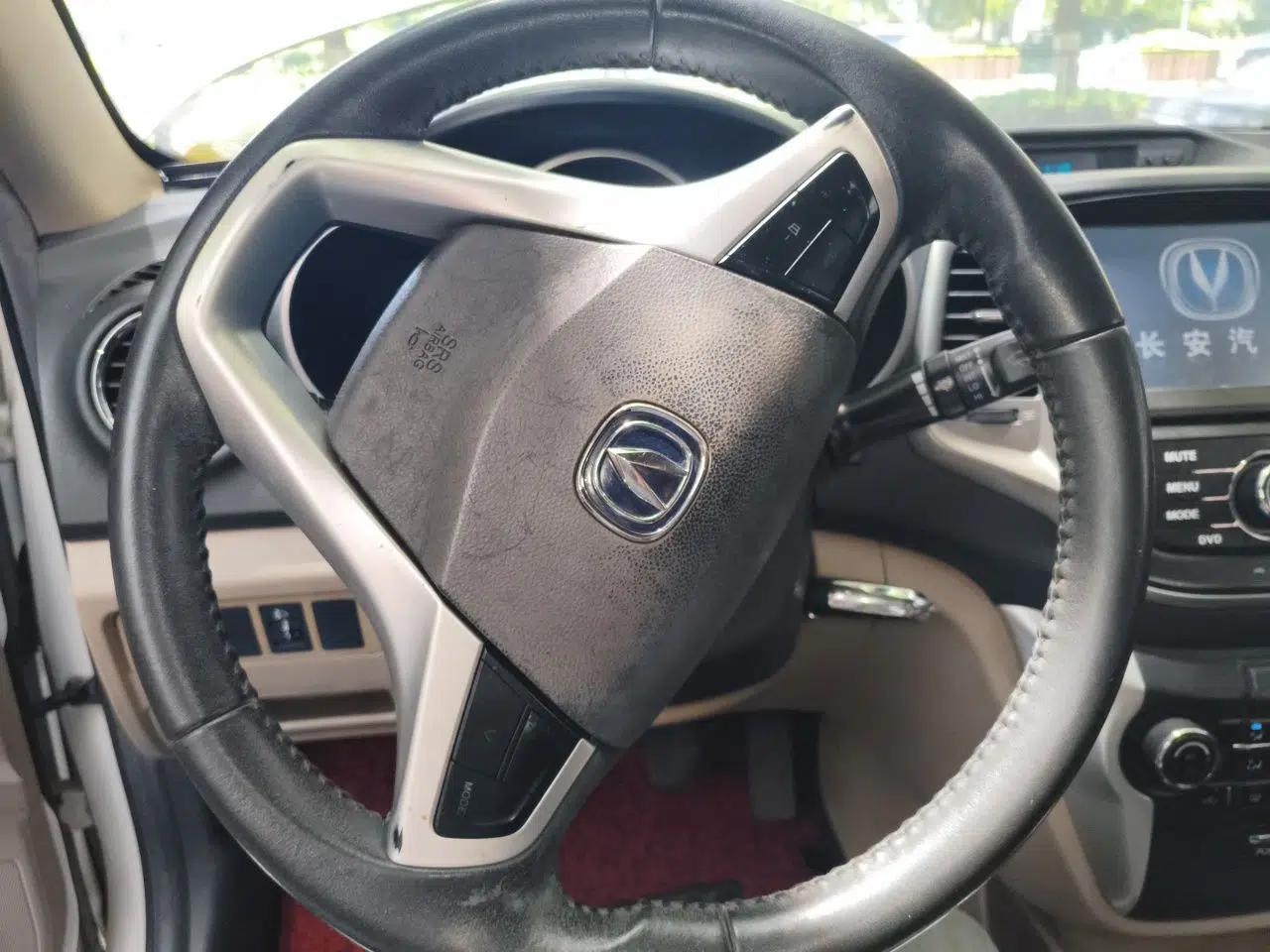 CHANGAN Eado 2014 1.6L Manual Luxury Model — миниатюра 10