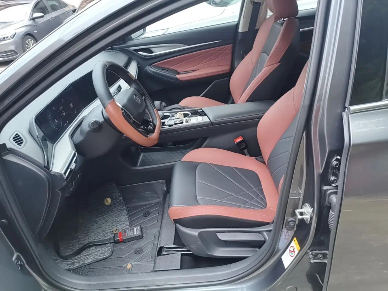 CHANGAN Eado 2024 PLUS Blue Whale NE 1.4T GDI DCT High-Energy Edition — миниатюра 17