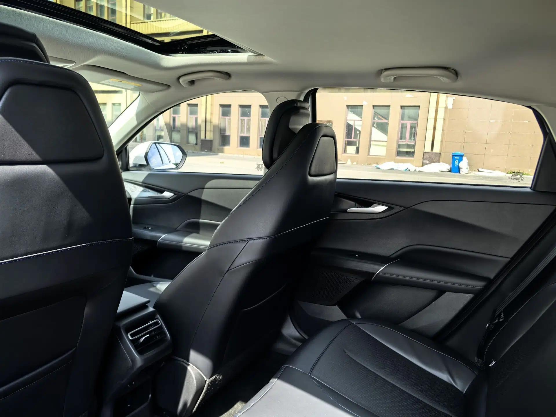 CHANGAN Eado 2024 1.5T GDI Automatic Prestige Edition — миниатюра 38