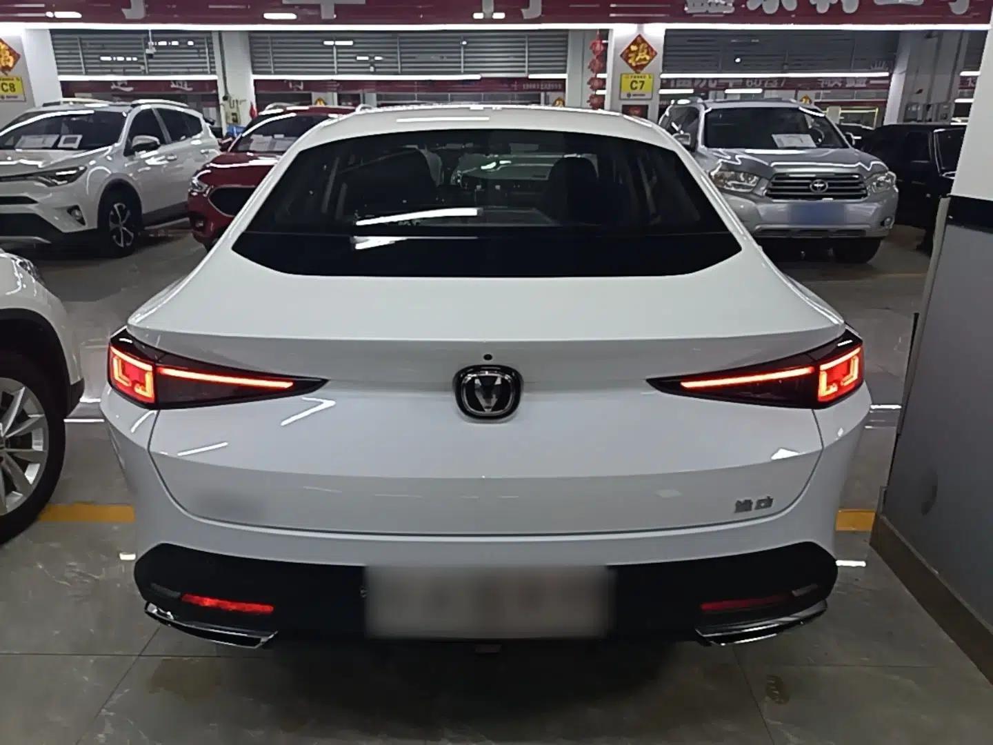 CHANGAN Eado 2024 1.5T GDI Automatic Prestige Edition — миниатюра 5