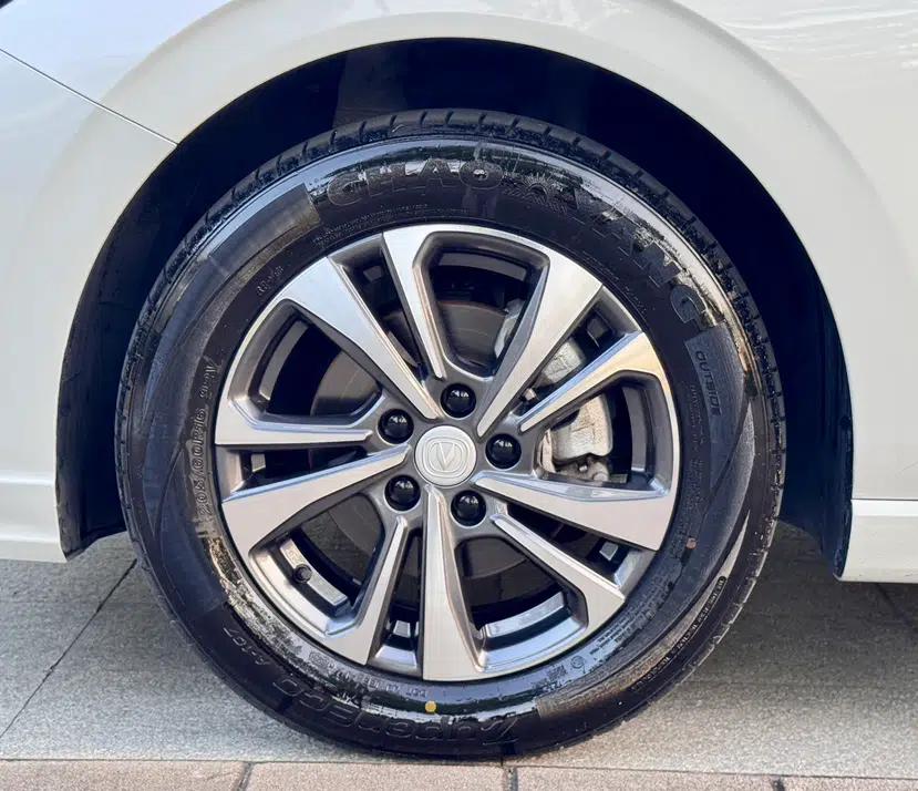 CHANGAN Eado 2023 Changan Edition PLUS Blue Whale NE 1.4T GDI DCT Prestige Version — миниатюра 15