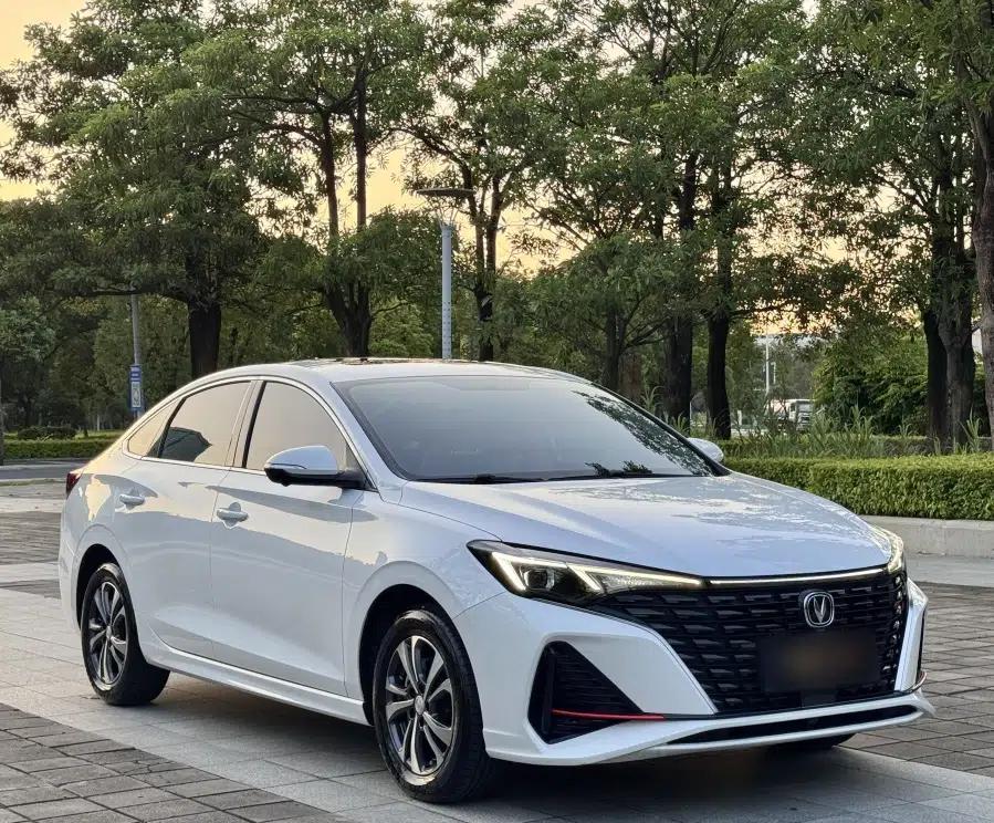 CHANGAN Eado 2023 Changan Edition PLUS Blue Whale NE 1.4T GDI DCT Prestige Version — миниатюра 21