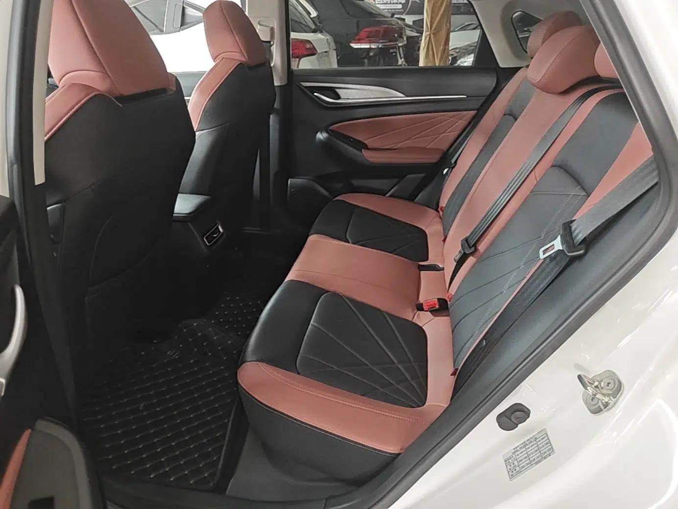 CHANGAN Eado 2023 Changan Edition PLUS Blue Whale NE 1.4T GDI DCT Prestige Version — миниатюра 32