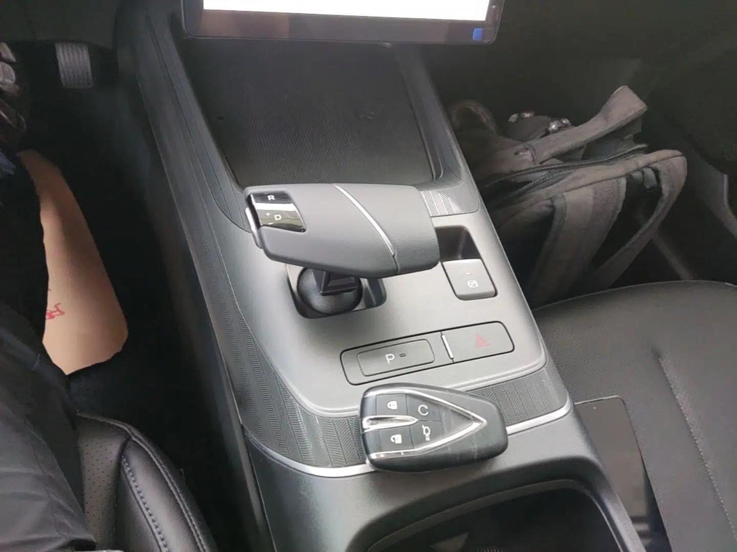 CHANGAN Eado 2024 1.5T GDI Automatic Prestige Edition — миниатюра 16