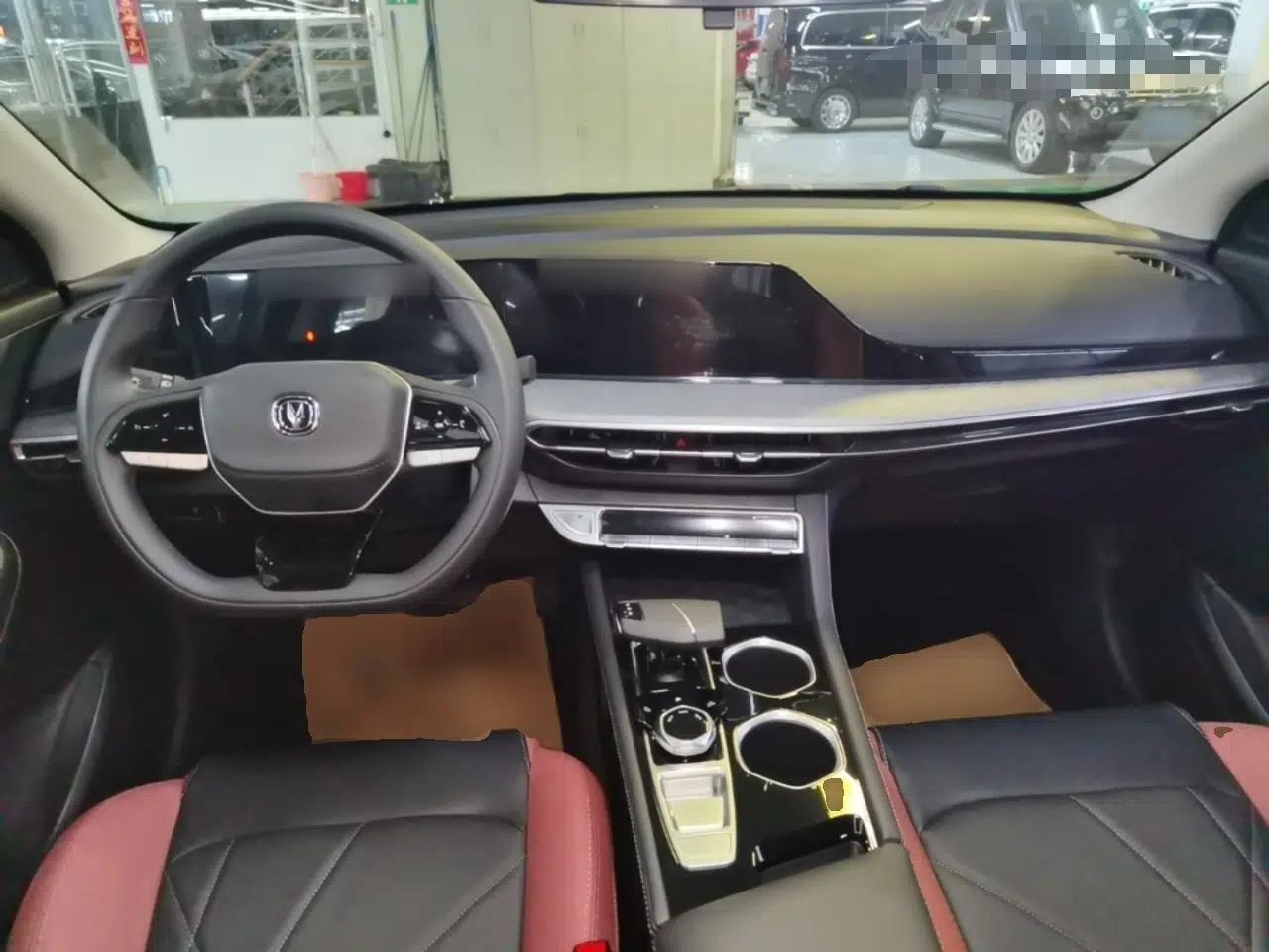 CHANGAN Eado 2024 PLUS Blue Whale NE 1.4T GDI DCT High-Energy Edition — миниатюра 12