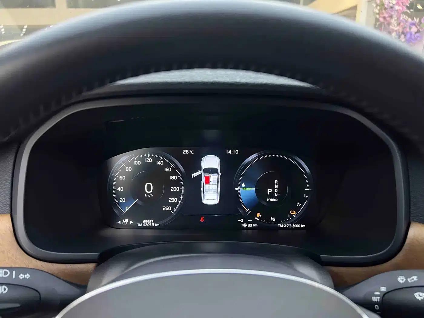 2020 Volvo S90 Plug-in Hybrid T8 E-Drive Hybrid Smart Luxury Edition — миниатюра 11