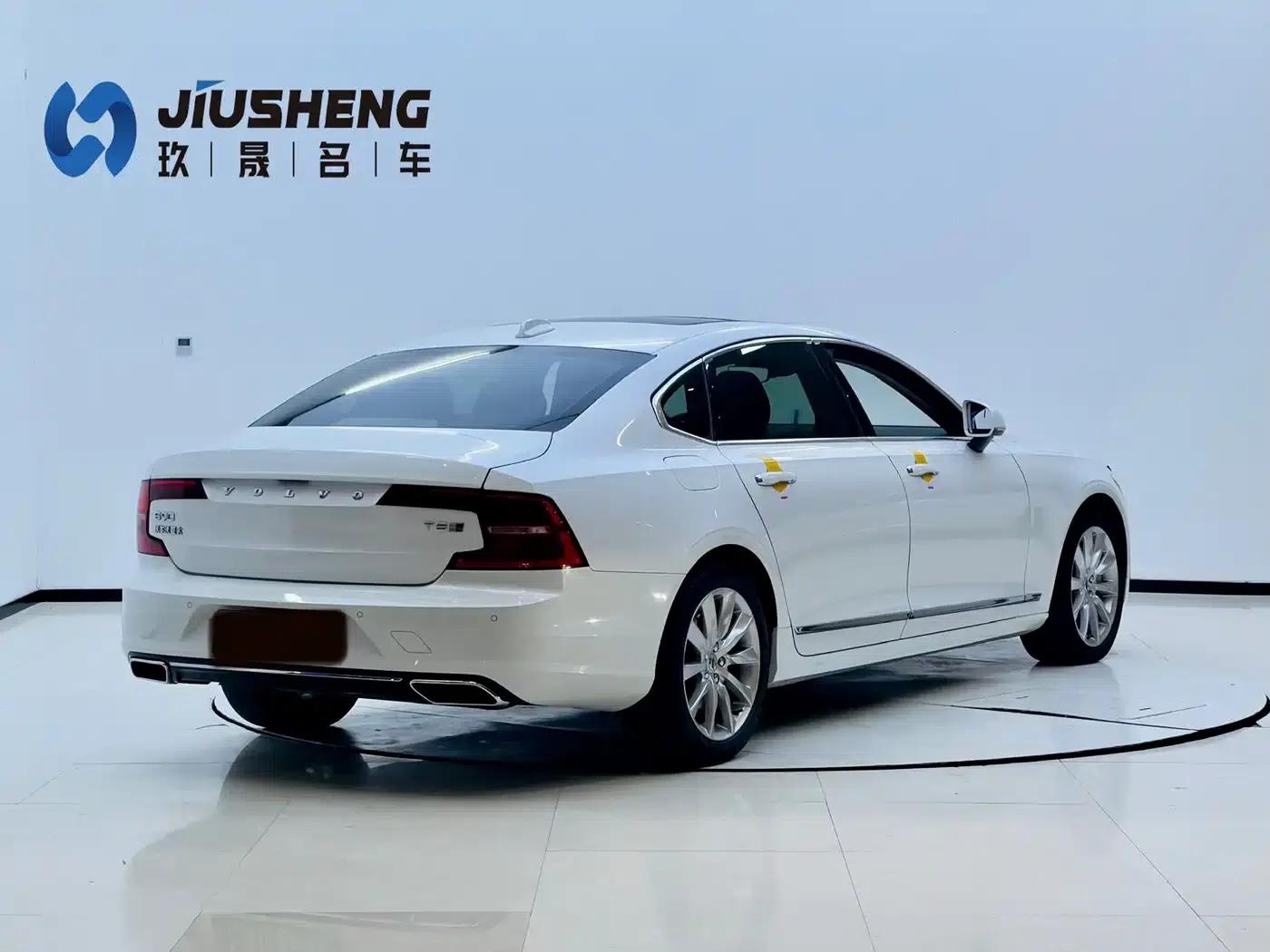 2020 Volvo S90 Plug-in Hybrid T8 E-Drive Hybrid Smart Luxury Edition — миниатюра 9