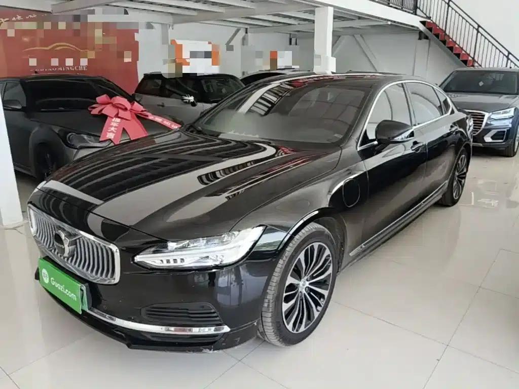 2024 Volvo S90 Plug-in Hybrid, All-Wheel Drive, Long Range, Smart Luxury Edition — миниатюра 1