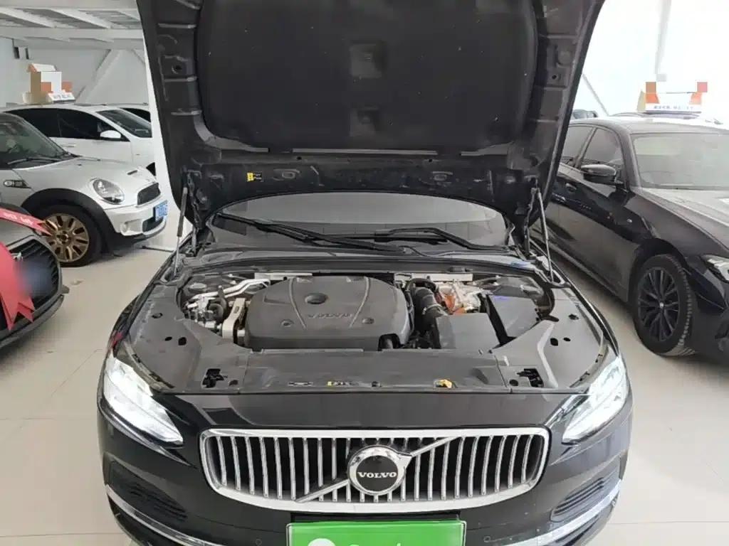 2024 Volvo S90 Plug-in Hybrid, All-Wheel Drive, Long Range, Smart Luxury Edition — миниатюра 20