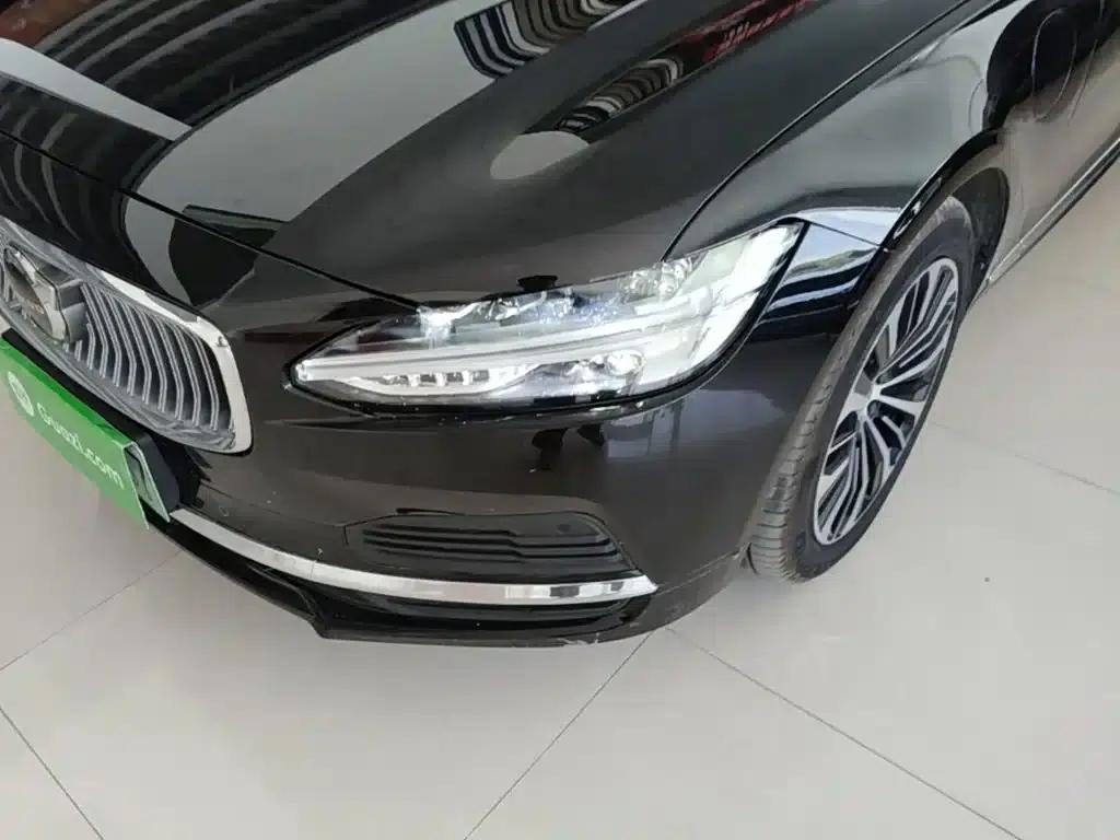 2024 Volvo S90 Plug-in Hybrid, All-Wheel Drive, Long Range, Smart Luxury Edition — миниатюра 24