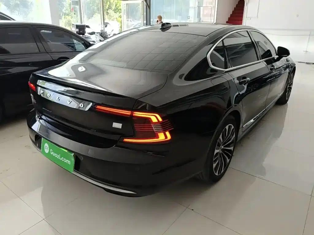 2024 Volvo S90 Plug-in Hybrid, All-Wheel Drive, Long Range, Smart Luxury Edition — миниатюра 7