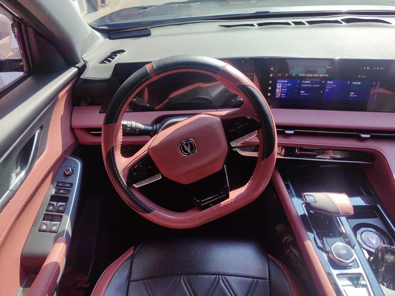 CHANGAN CS75 PLUS 2023 3rd Generation 1.5T Automatic Prestige Model — миниатюра 10