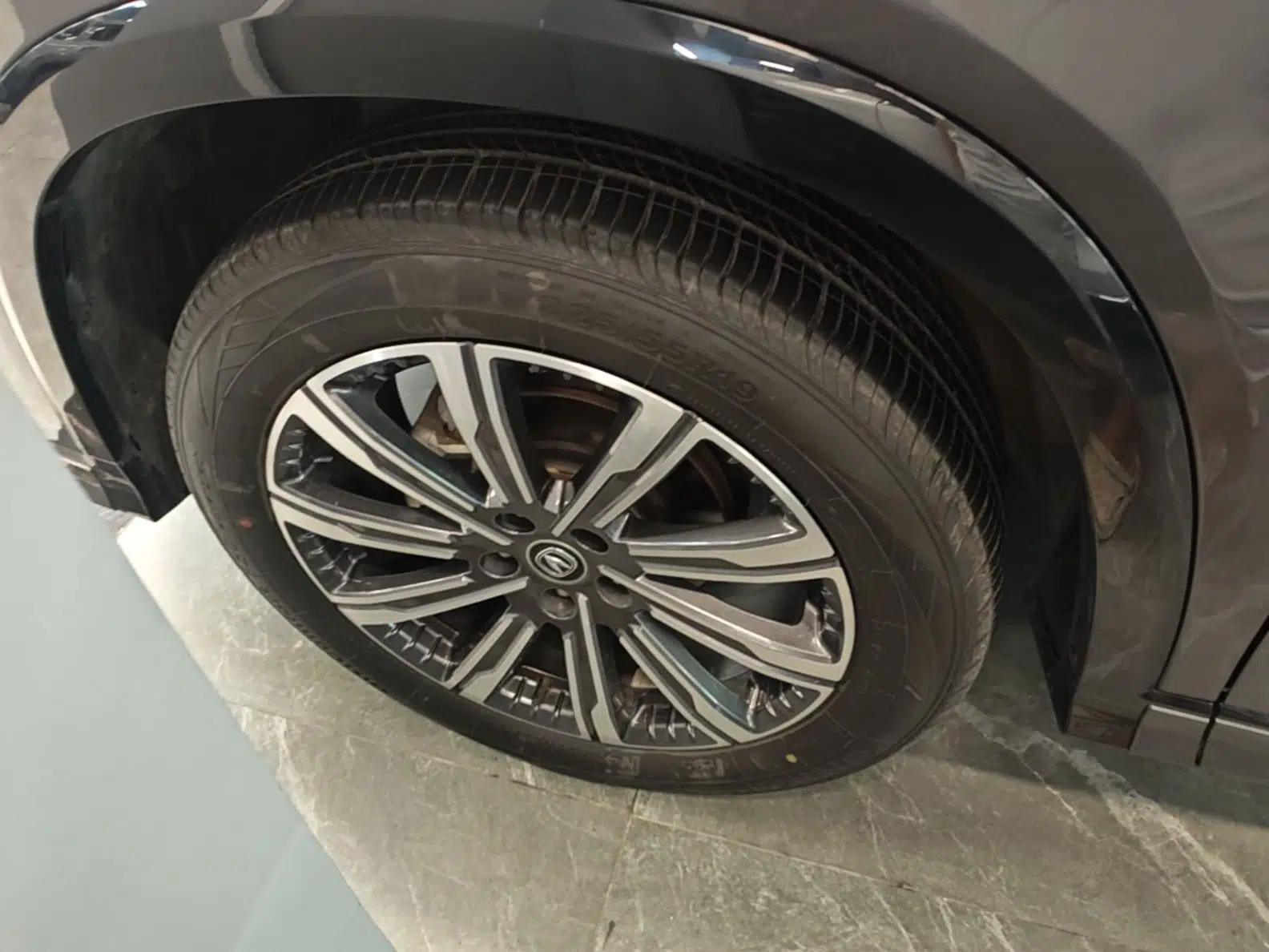 CHANGAN CS75 PLUS 2023 3rd Generation 1.5T Automatic Prestige Model — миниатюра 10
