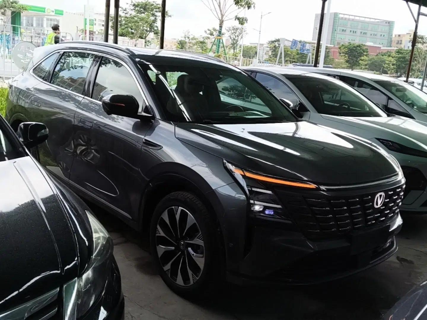 CHANGAN CS75 PLUS 2025 4th Generation UItra 2.0T New Blue Whale Smart Intelligent Powertrain Version — миниатюра 3