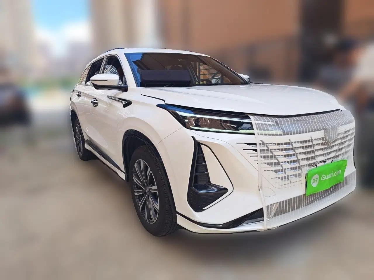 CHANGAN CS75 PLUS 2023 3rd Generation 1.5T Automatic Prestige Model — миниатюра 3