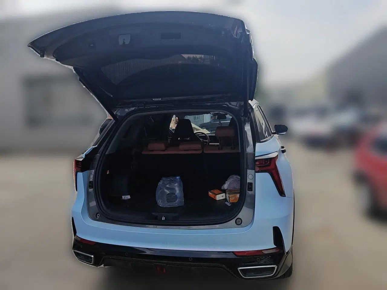 CHANGAN CS75 PLUS 2023 3rd Generation 1.5T Automatic Prestige Model — миниатюра 19