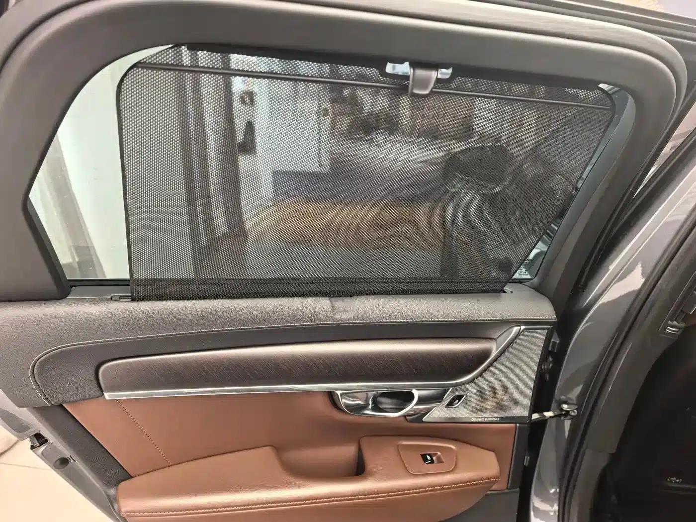 2017 Volvo V90 Cross Country T5 AWD Ultimate Edition — миниатюра 15