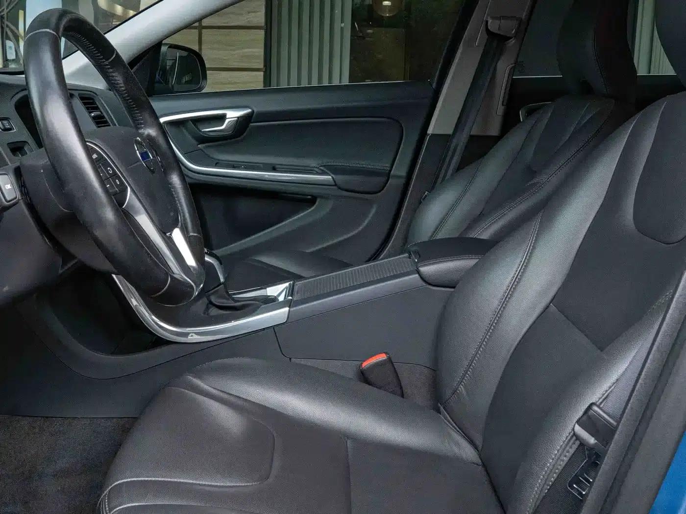 2016 Volvo V60 T5 Smart Edition — миниатюра 11