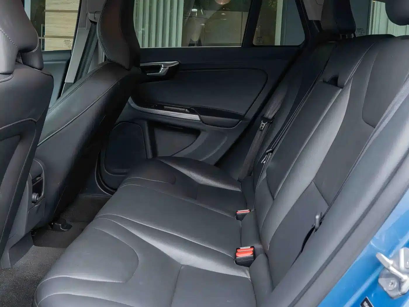2016 Volvo V60 T5 Smart Edition — миниатюра 19