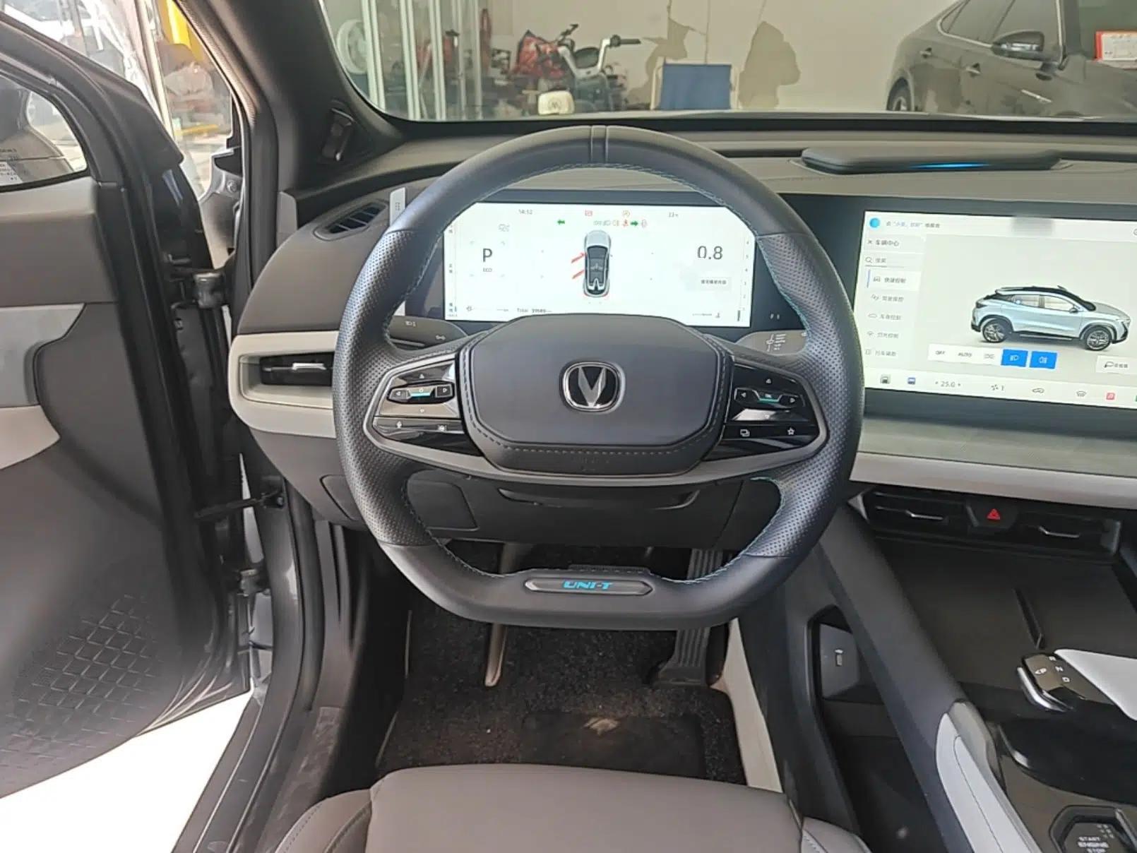 CHANGAN UNI-T 2023 Second-Generation 1.5T Prestige Model — миниатюра 13