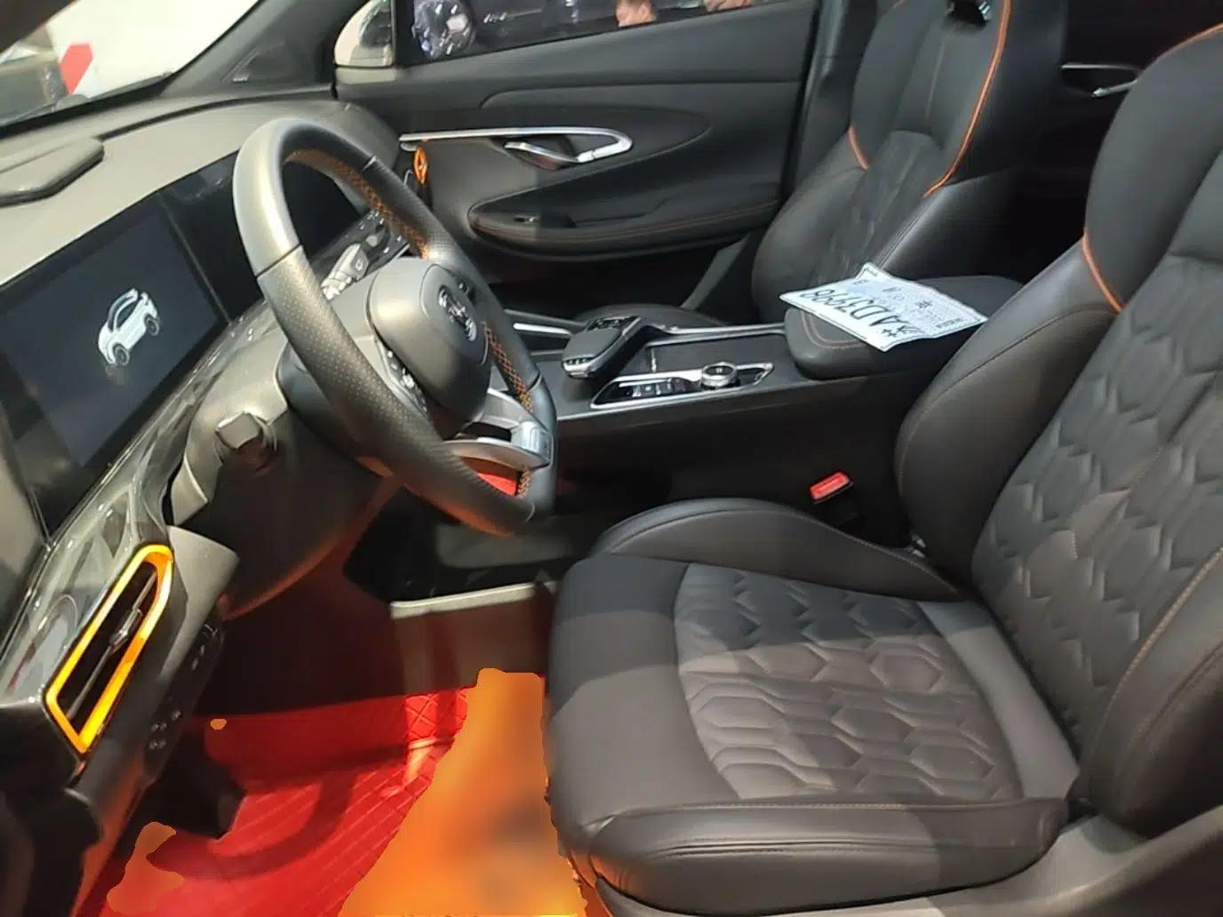 CHANGAN UNI-T 2022 1.5T Flagship Edition — миниатюра 17