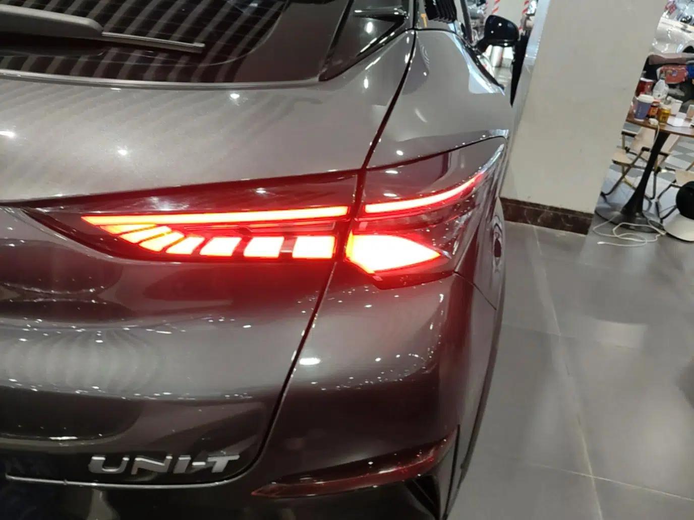 CHANGAN UNI-T 2022 1.5T Flagship Edition — миниатюра 9