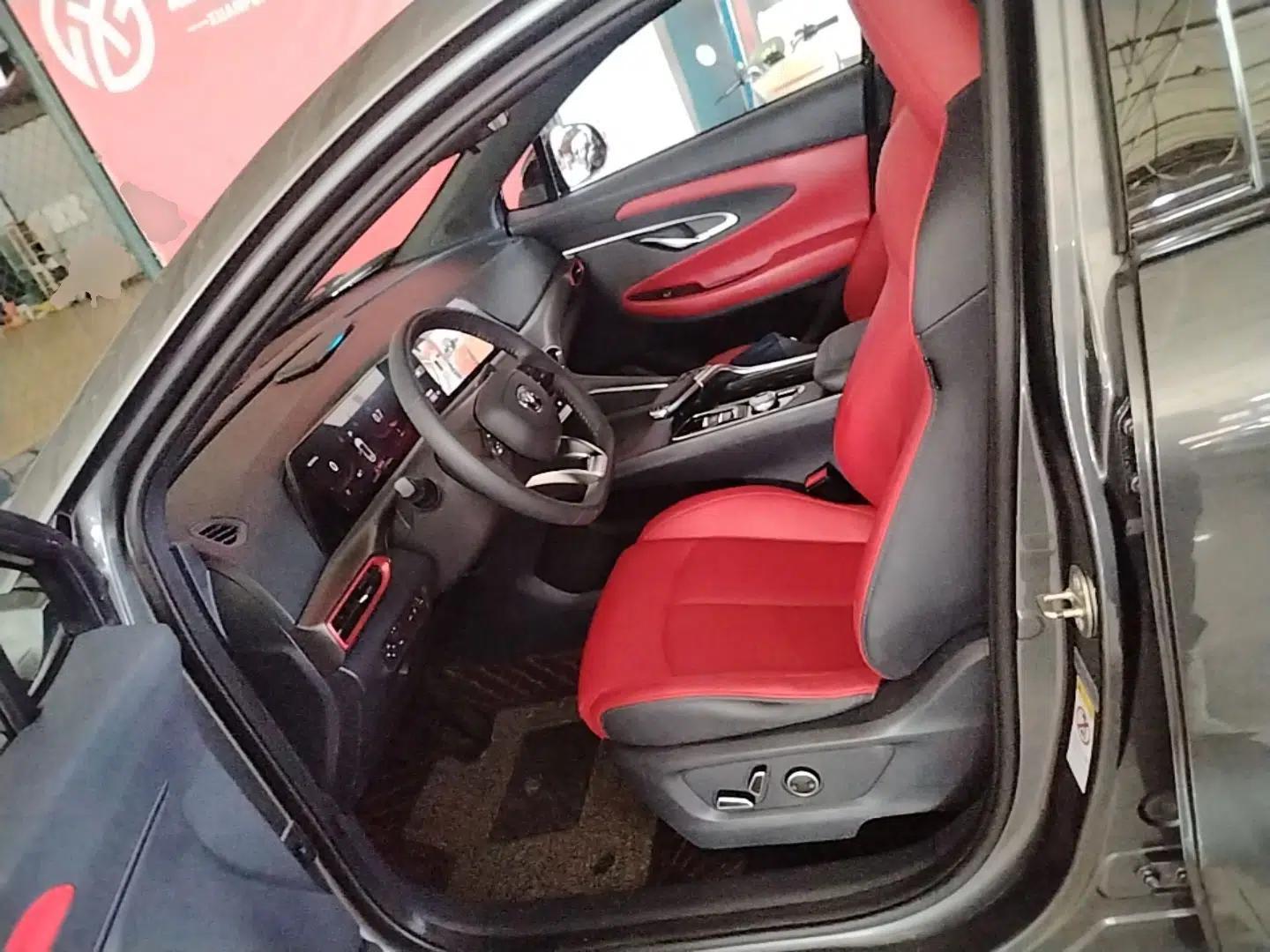CHANGAN UNI-T 2020 1.5T Flagship Version — миниатюра 17