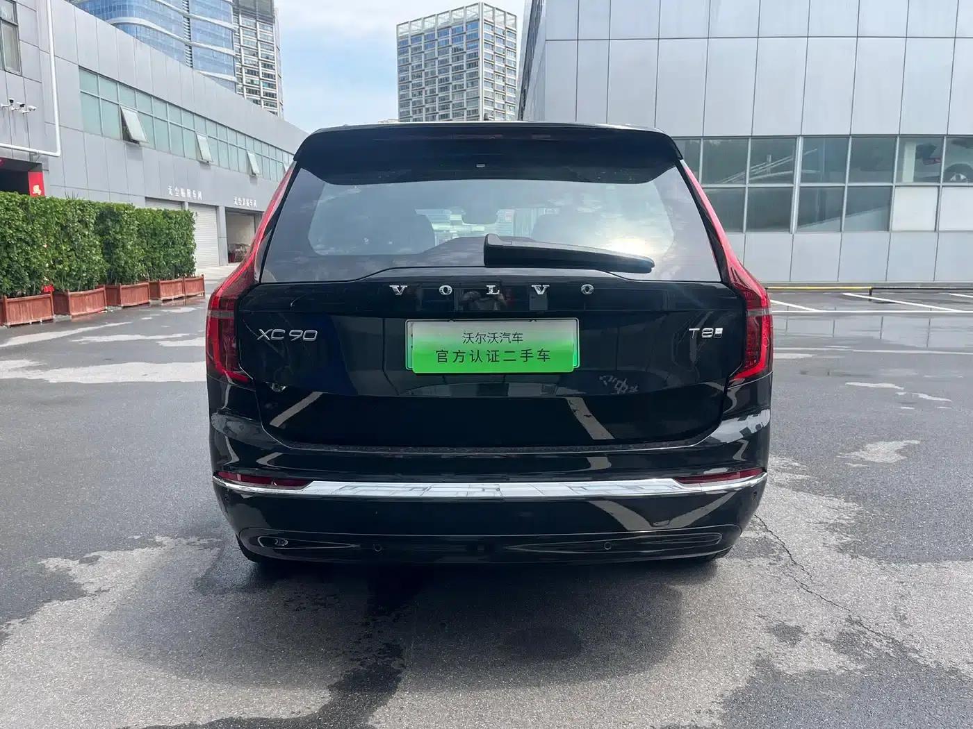 2025 Volvo XC90 Plug-in Hybrid Facelift T8 Luxury 7-Seater — миниатюра 4