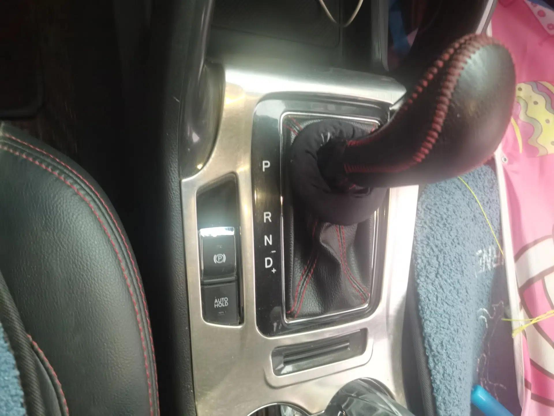 CHANGAN CS75 2017 Shangkui Edition 1.5T Automatic Fengxiang Model — миниатюра 14