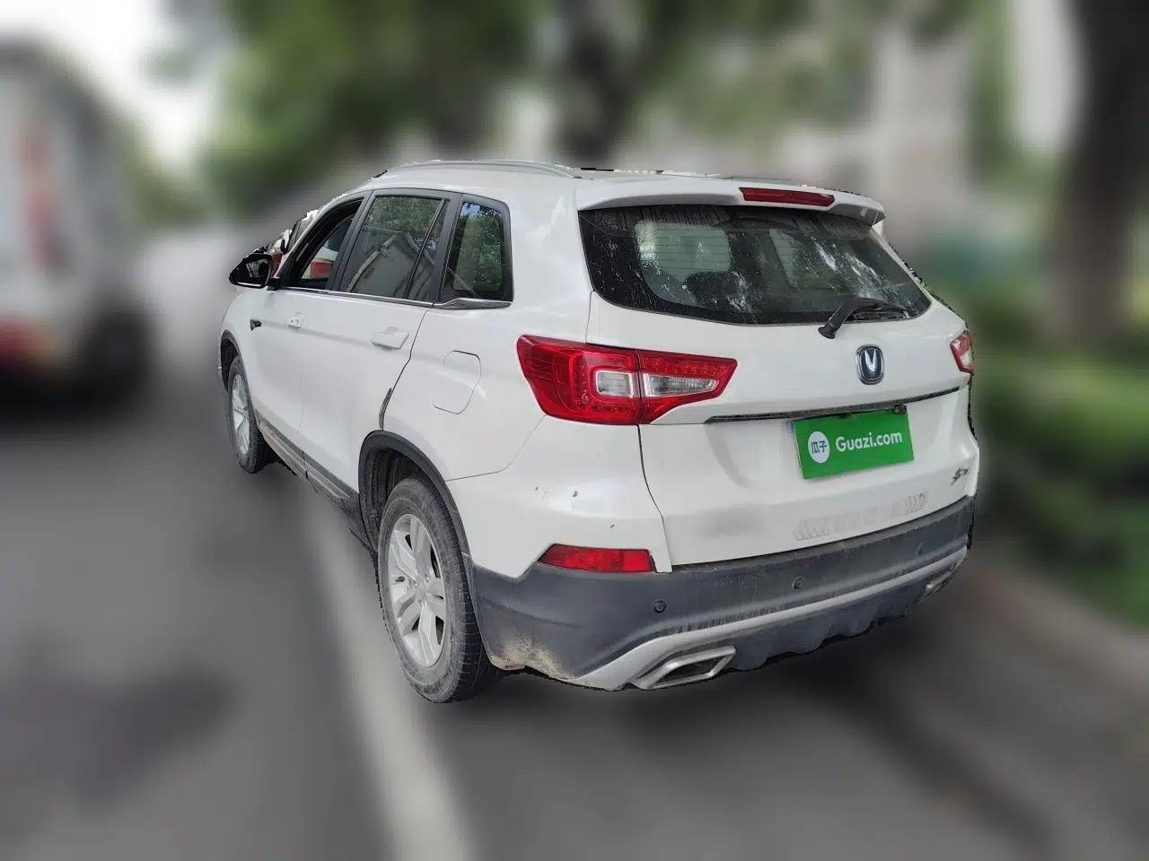 CHANGAN CS75 2017 Shangkui Edition 1.5T Automatic Fengxiang Model — миниатюра 4