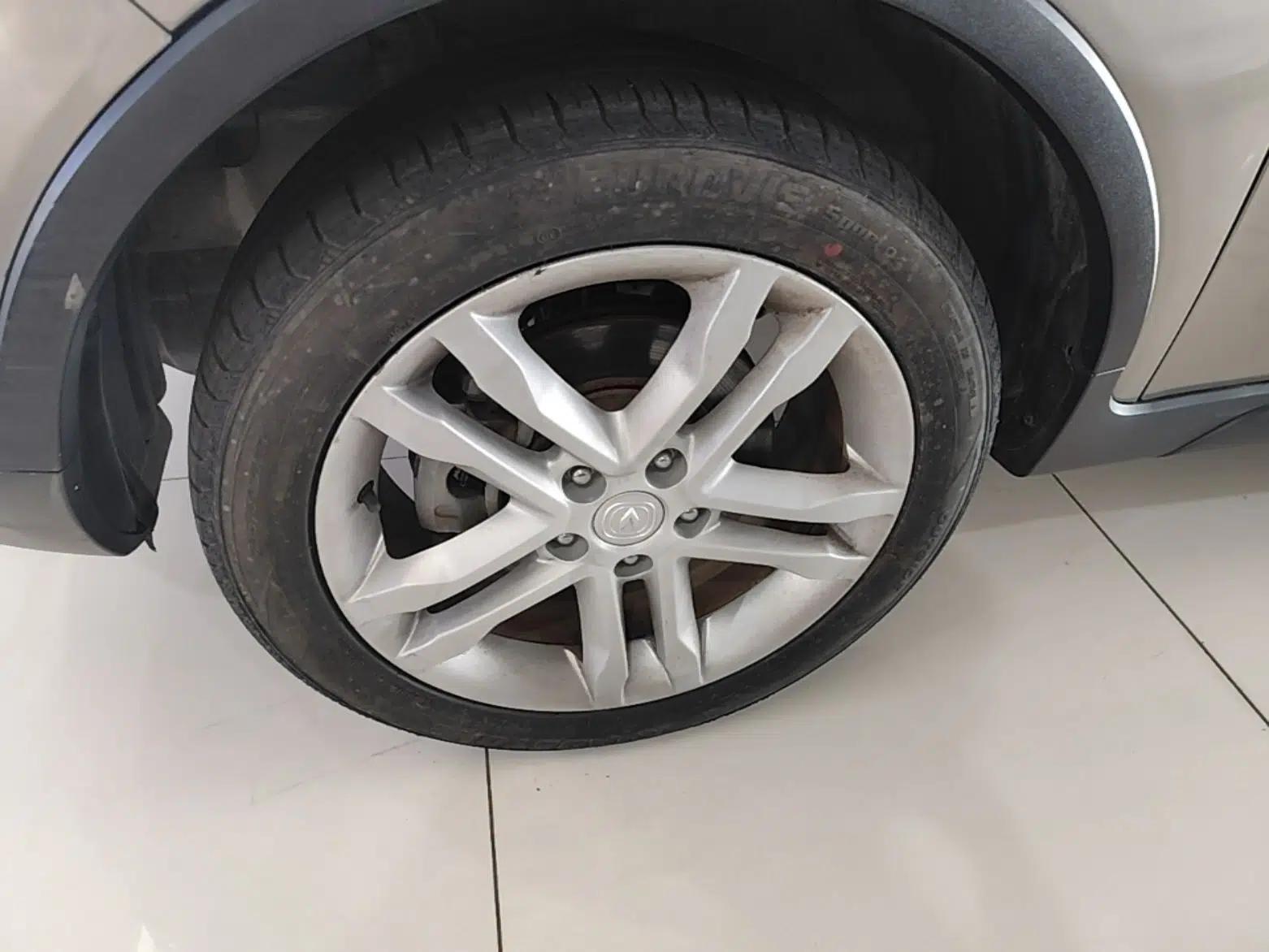 CHANGAN CS35 2017 1.6L Automatic Luxury Model — миниатюра 15