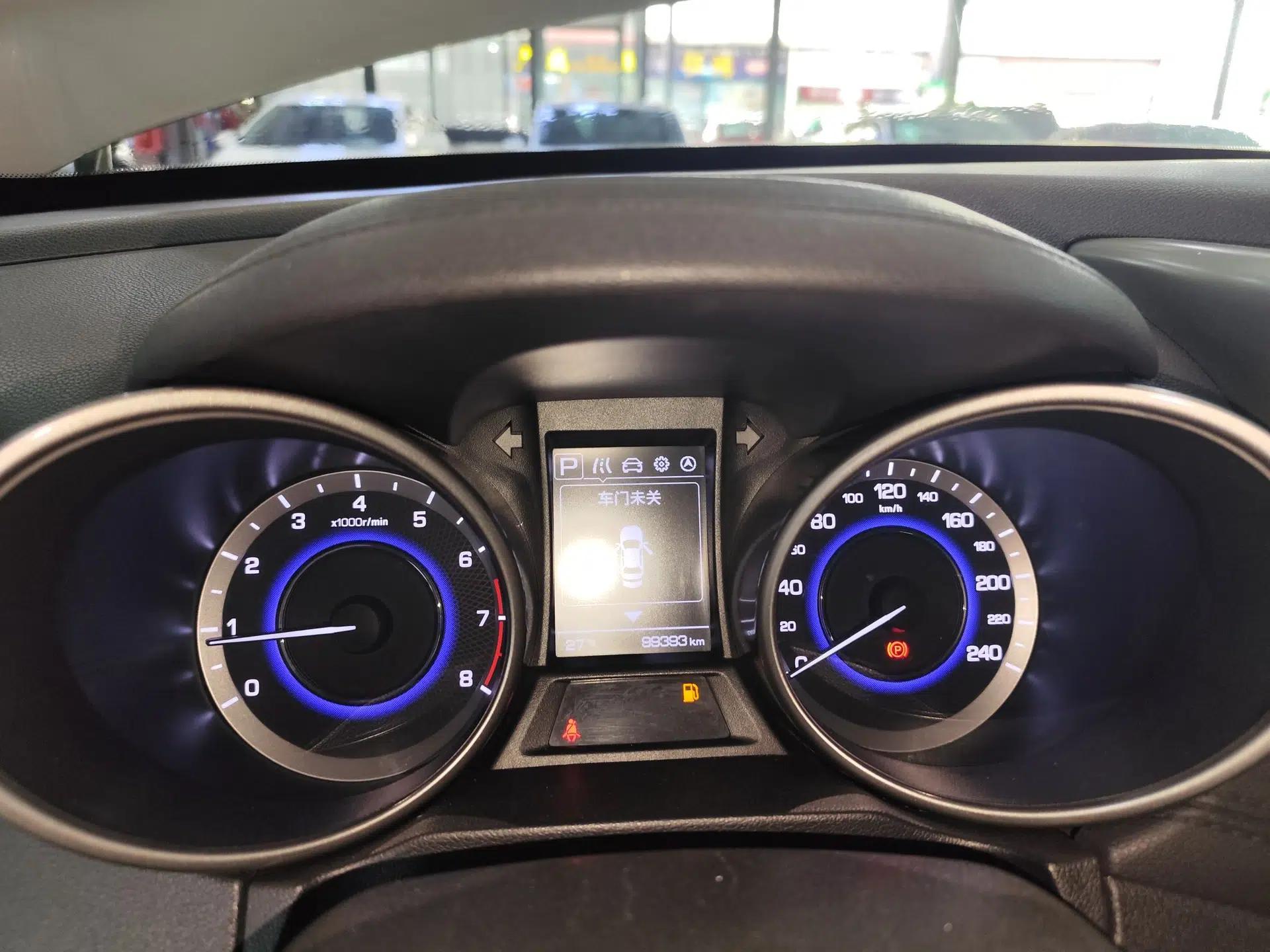 CHANGAN CS35 2017 1.6L Automatic Luxury Model — миниатюра 19