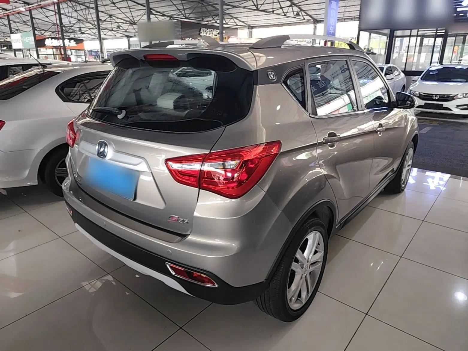 CHANGAN CS35 2017 1.6L Automatic Luxury Model — миниатюра 6