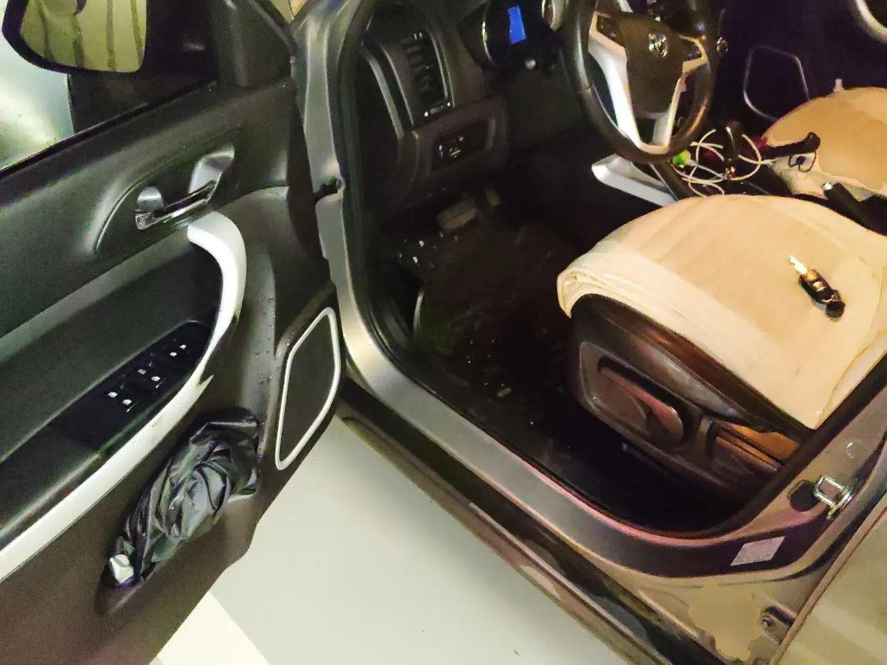 CHANGAN CS35 2015 1.6L Automatic Luxury Model China V Standard — миниатюра 16