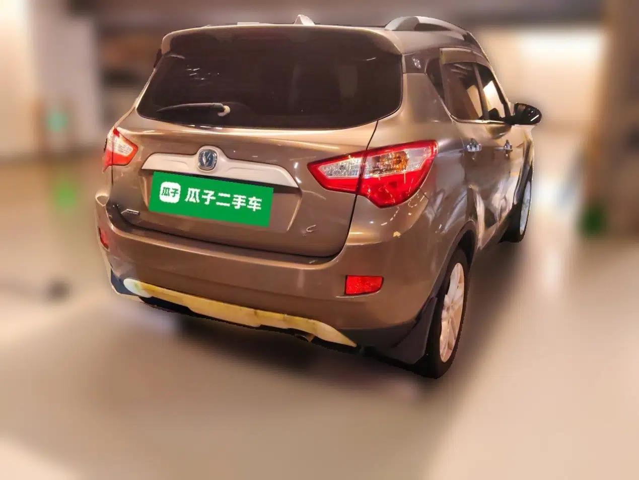 CHANGAN CS35 2015 1.6L Automatic Luxury Model China V Standard — миниатюра 6