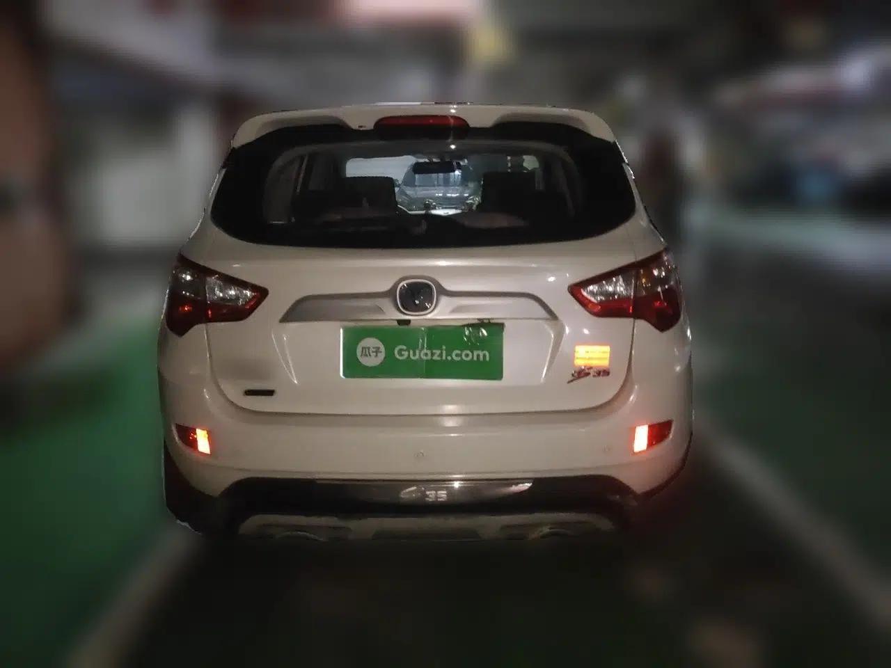 CHANGAN CS35 2015 1.6L Automatic Luxury Model China IV Standard — миниатюра 5