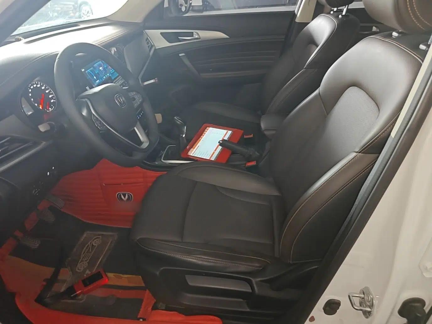 CHANGAN CS35PLUS 2019 1.6L Manual Chuanlian Edition — миниатюра 17