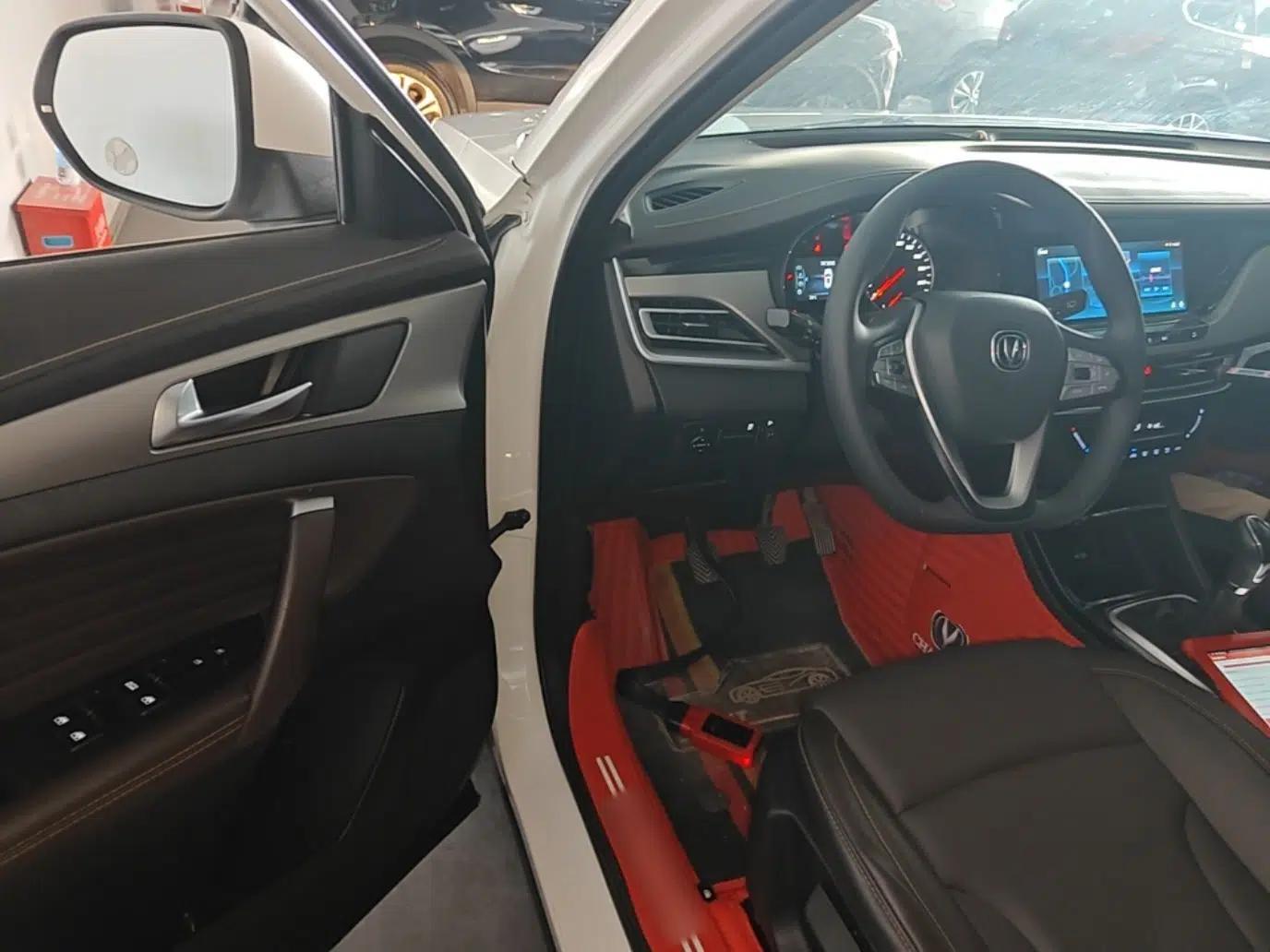 CHANGAN CS35PLUS 2019 1.6L Manual Chuanlian Edition — миниатюра 18