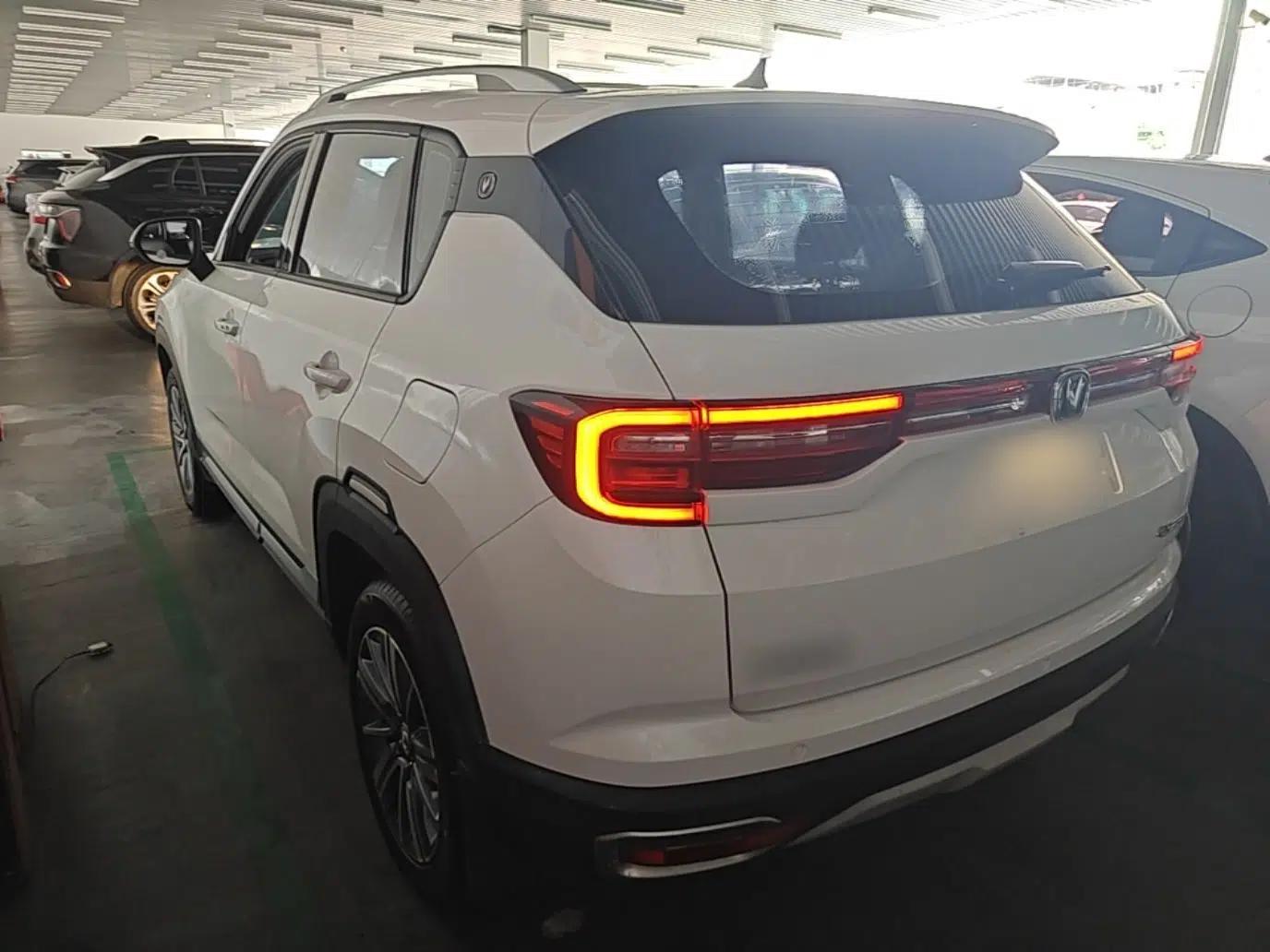 CHANGAN CS35PLUS 2019 1.6L Manual Chuanlian Edition — миниатюра 4