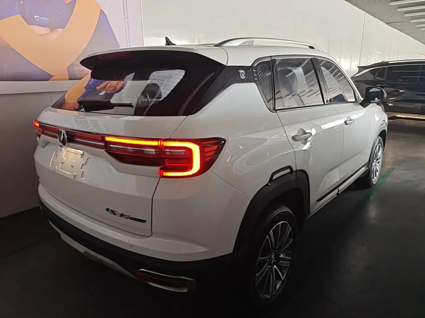 CHANGAN CS35PLUS 2019 1.6L Manual Chuanlian Edition — миниатюра 6