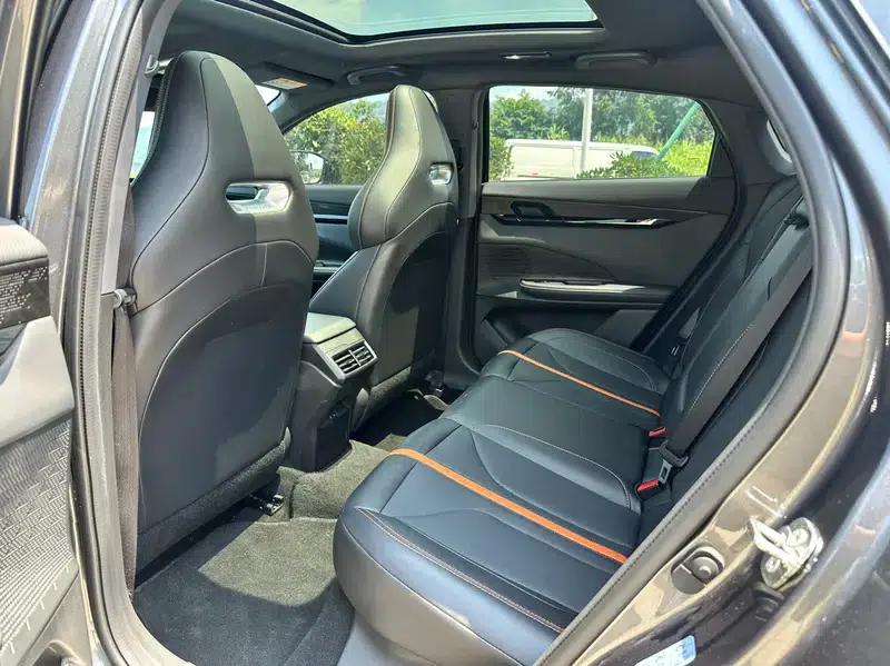 Changan UNI-V 2024 1.5T Premium Edition — миниатюра 25